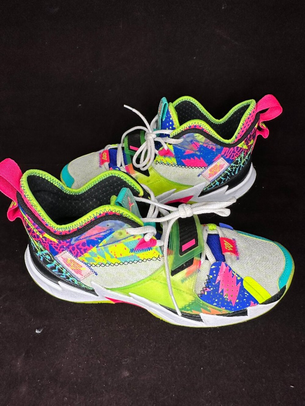 Jordan Why Not Zer0.3 sneakers in the "LA Born" colorway